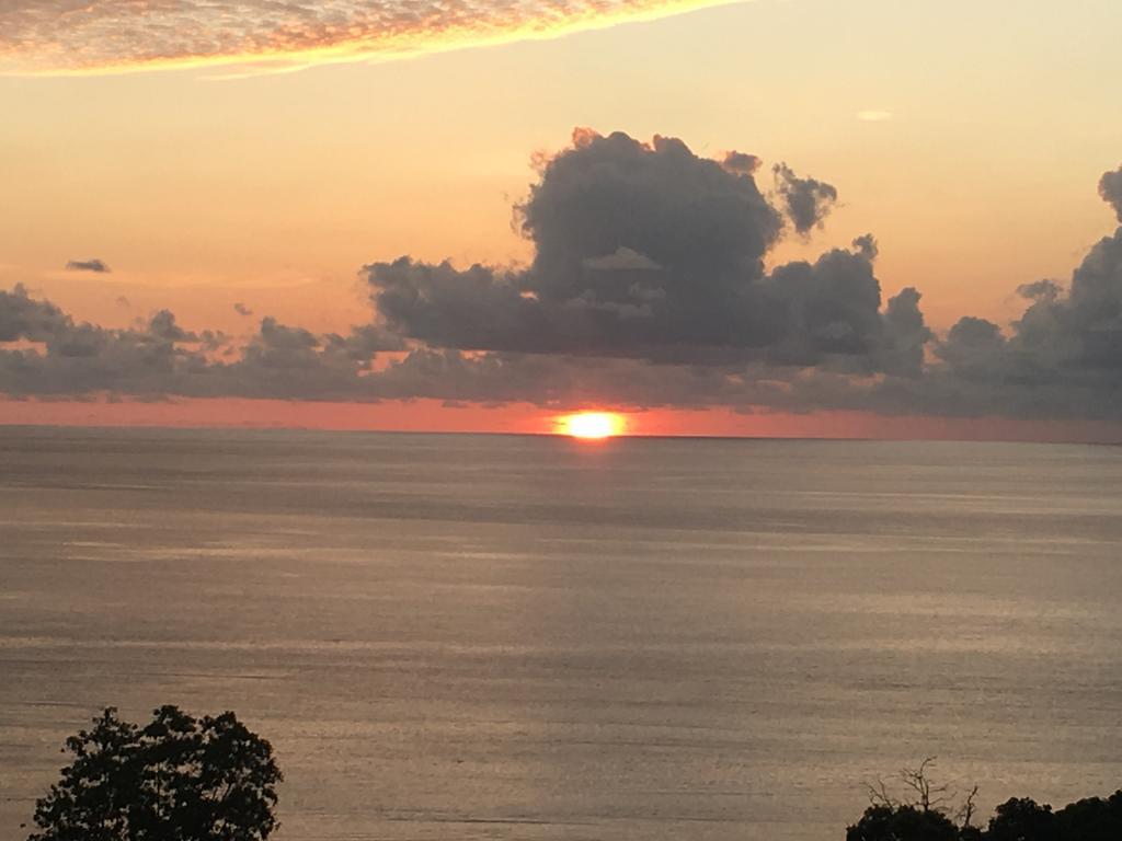 Sunset View Self Catering Apartment Anse Boileau Bagian luar foto