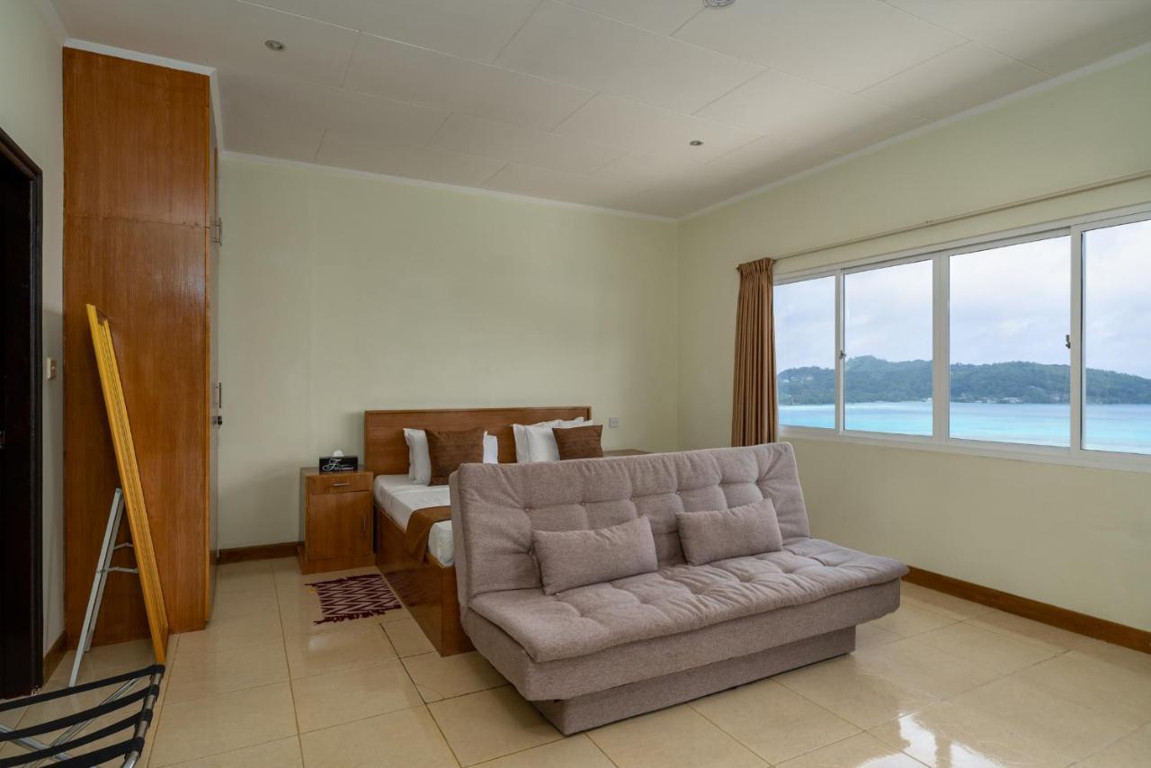 Sunset View Self Catering Apartment Anse Boileau Bagian luar foto